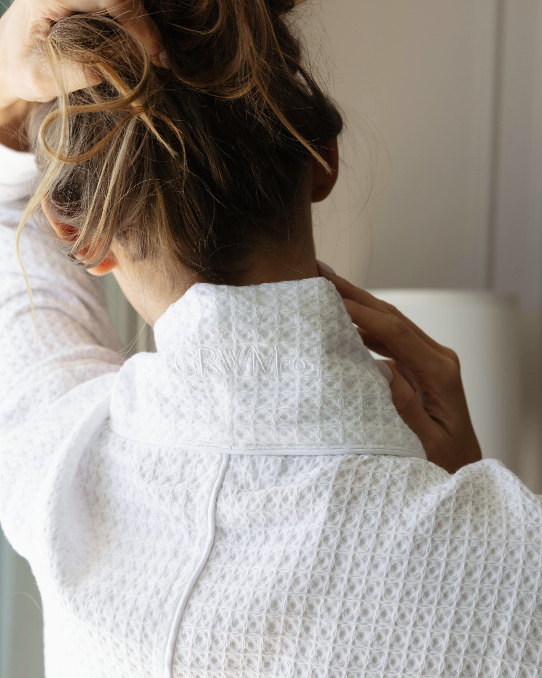 THE SANCTUARY ROBE